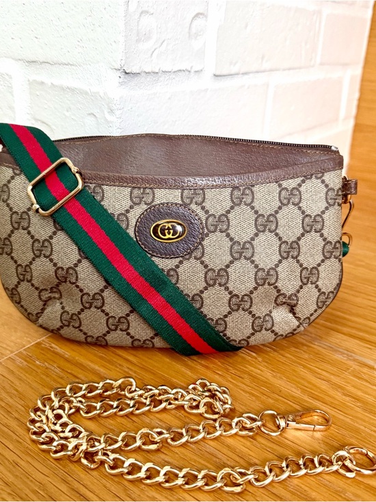 Gucci Handbags - Gucci Authentic Vintage GG Supreme Monogram Shoulder / Crossbody Bag